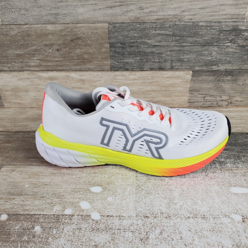 TYR RD-1 Runner Shoes Mens 9 / Womens 10.5 Running Lace-Up White Sneakers